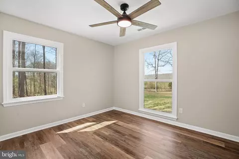 Bedroom - 10354 Swift Rd, Partlow, VA 22534 photo 6 of 8