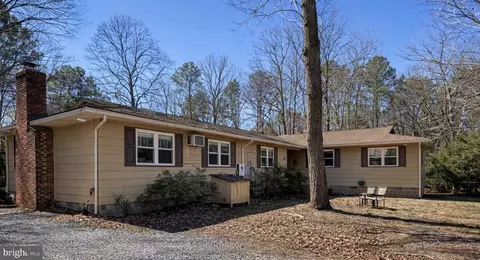 13825 Mountain View Dr, Spotsylvania, VA 22553
