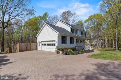 7920 S Woods Dr S, Fredericksburg, VA 22408