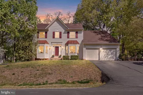 5904 Cambridge Dr, Fredericksburg, VA 22407