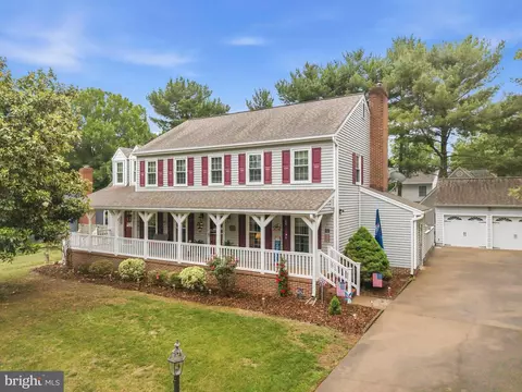 1 Rodeo Ct, Fredericksburg, VA 22407