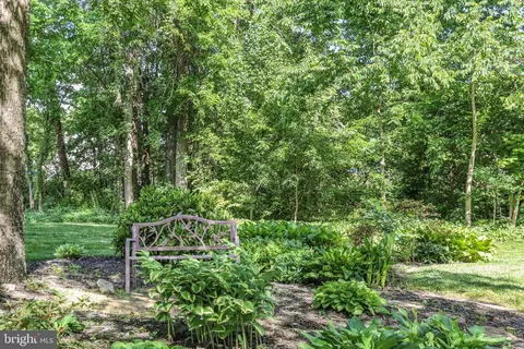 107 Valley View Rd, Fredericksburg, VA 22407