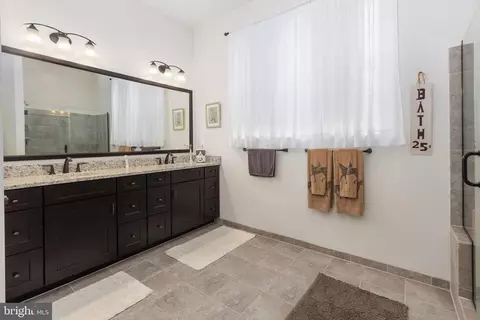Bath - 7808 General Wright Dr, Fredericksburg, VA 22407 photo 2 of 3