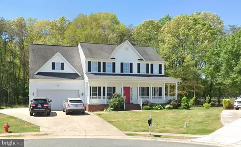 10000 Betsy St, Fredericksburg, VA 22408