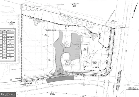11100 Pierson Dr, Fredericksburg, VA 22408