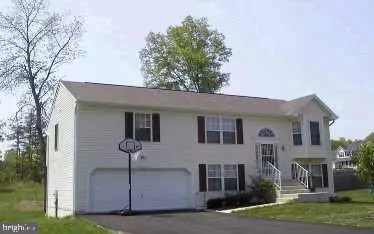 5706 E Point Cir E, Spotsylvania, VA 22551