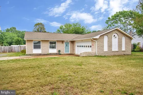 408 S Brooks Dr S, Fredericksburg, VA 22408