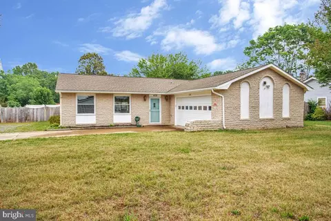408 S Brooks Dr S, Fredericksburg, VA 22408