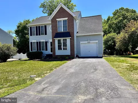 2402 Ruffin Dr, Fredericksburg, VA 22408