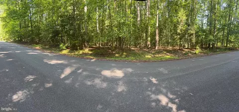 7121 Snow Hill Dr, Spotsylvania, VA 22551