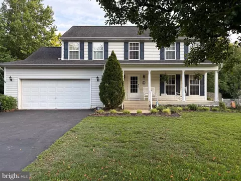 126 Valley View Rd, Fredericksburg, VA 22407