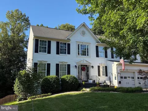 4811 Harvest Glen Ct, Fredericksburg, VA 22408