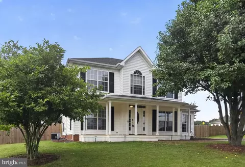 6404 Willow Pond Dr, Fredericksburg, VA 22407