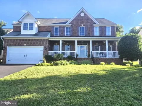 10706 Tricia Pl, Fredericksburg, VA 22408