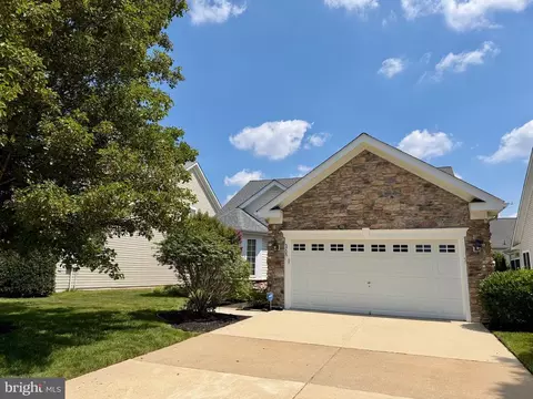 5705 W Kesslers Xing W, Fredericksburg, VA 22407