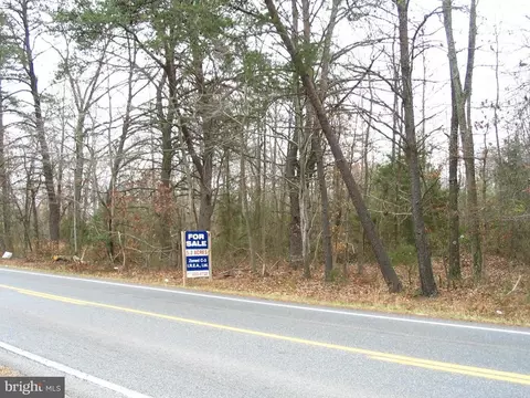 Morris Rd, Thornburg, VA 22565
