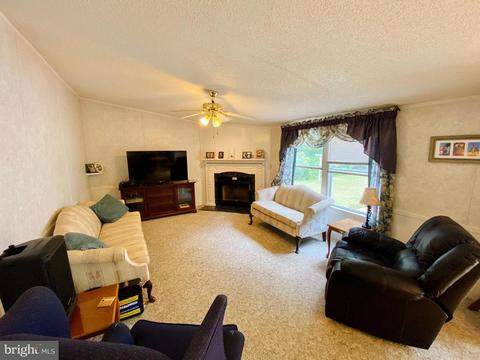 3909 Pinebrook Ct, Partlow, VA 22534 photo 6