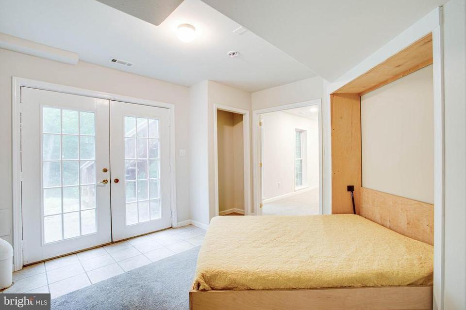  10106 Colechester St, Fredericksburg, VA 22408 photo 16