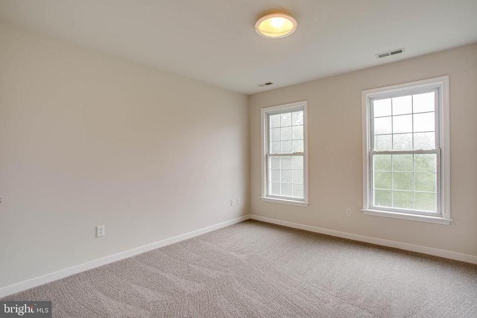  10106 Colechester St, Fredericksburg, VA 22408 photo 1