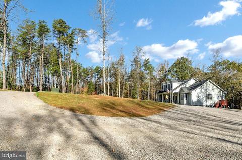 12200 Pendleton Pl, Bumpass, VA 23024 photo 5