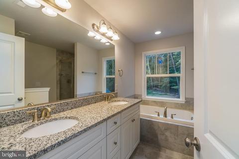 8939 Avon Dr, Partlow, VA 22534 photo 6