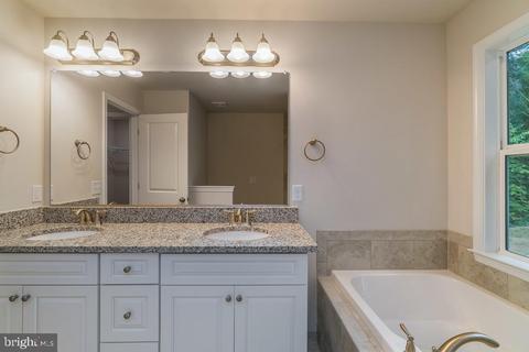 8939 Avon Dr, Partlow, VA 22534 photo 12