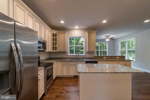 8939 Avon Dr, Partlow, VA 22534 photo 30
