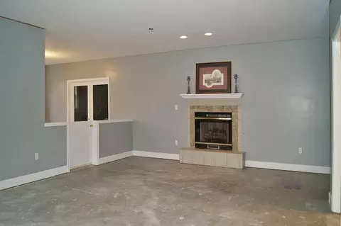 205 Windtree Ct, Moneta, VA 24121 photo 13