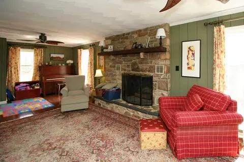 280 Saddleback Trl, Hardy, VA 24101 photo 7