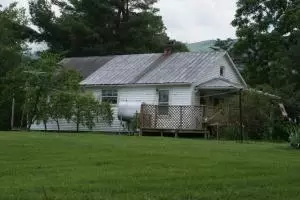 1529 Hayden Loop, Eagle Rock, VA 24085 photo 14