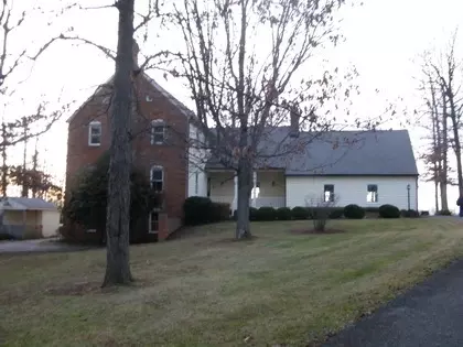 112 Big Maple Dr, Forest, VA 24551 photo 1