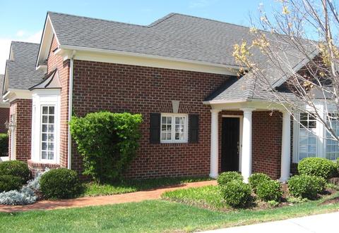 3317 Somercroft Ct SW, Roanoke, VA 24014 photo 3