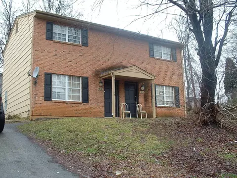 1818 Eastern Ave NE #1818 & 1820, Roanoke, VA 24012 photo 1