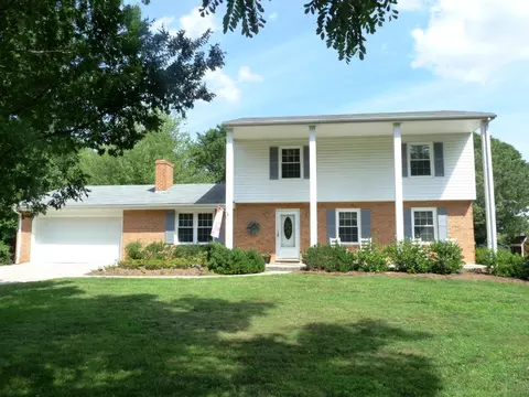 6945 Goff Rd, Roanoke, VA 24019 photo 1