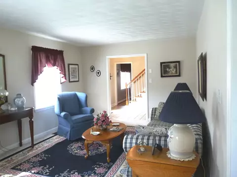 6945 Goff Rd, Roanoke, VA 24019 photo 10