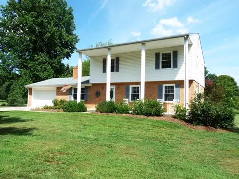 6945 Goff Rd, Roanoke, VA 24019 photo 2