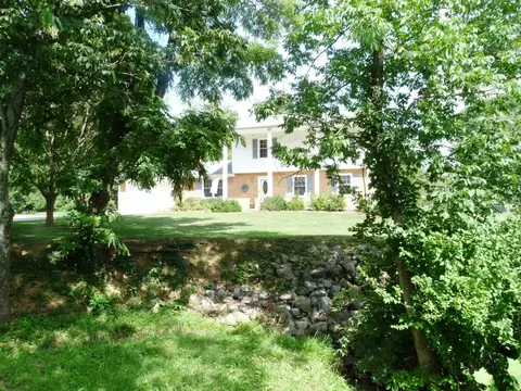 6945 Goff Rd, Roanoke, VA 24019 photo 4