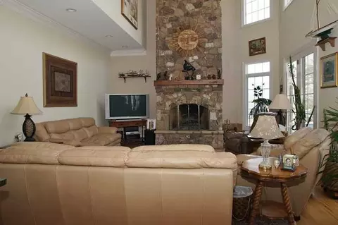 801 Pendleton Dr, Salem, VA 24153 photo 5