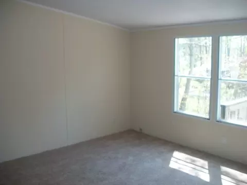 177 Pleasant Dr, Cascade, VA 24069 photo 5