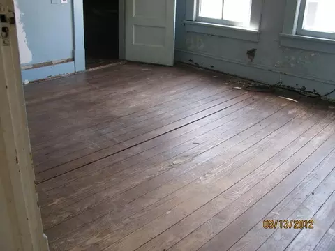 327 Boyd St, Buchanan, VA 24066 photo 5