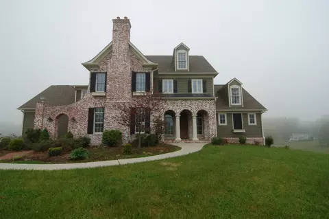 214 Cobble Ln, Bent Mountain, VA 24059 photo 1