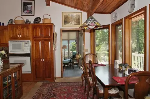 85 Lands End Rd, Penhook, VA 24137 photo 5