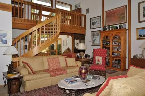 85 Lands End Rd, Penhook, VA 24137 photo 4