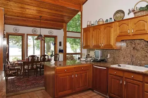 85 Lands End Rd, Penhook, VA 24137 photo 7