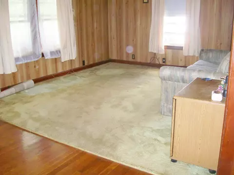 501 2nd St, Buchanan, VA 24066 photo 6