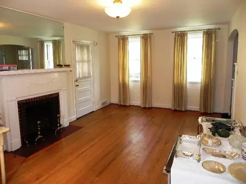 1719 Devon Rd SW, Roanoke, VA 24015 photo 5