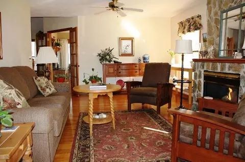 208 Brookledge Dr, Vinton, VA 24179 photo 5