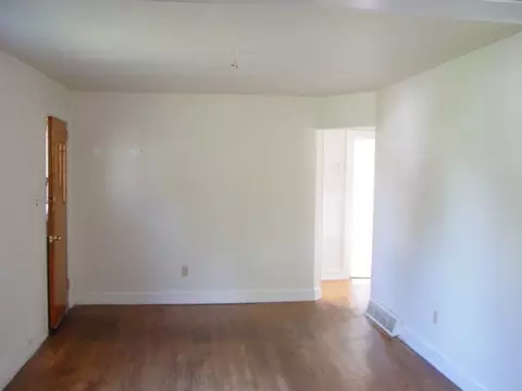 411 Murrell Rd NE, Roanoke, VA 24012 photo 2