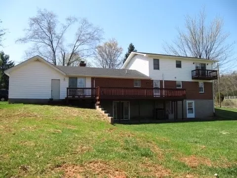 3497 Mcdaniel Rd, Bedford, VA 24523 photo 2