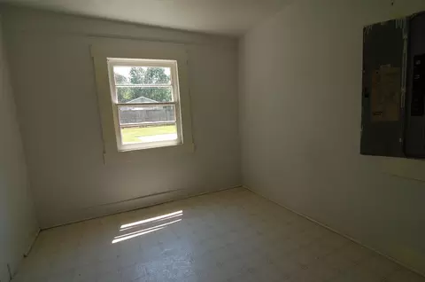 9399 Goodview Rd, Goodview, VA 24095 photo 11